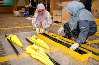 MENGAMBIL GAMBAR UNTUK PEMBUBARAN PAMERAN RAJA KITA