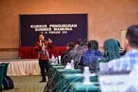 KURSUS PENGURUSAN SUMBER MANUSIA PEMANTAPAN PERANAN PENTADBIR CUTI SKU MYPORTFOLIO