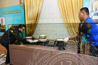 PEMBUNGKUSAN KOLEKSI ISTANA NEGARA DI GALERI 1 DAN KEMASUKAN KOLEKSI LEMBAGA MUZIUM NEGERI KEDAH