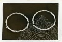 Perhiasan Diri Gelang Tangan