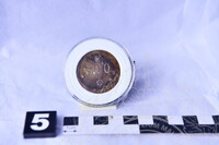 FOTO DOKUMENTASI PENILAIAN AWAL FIZIKAL DAN KONDISI KOLEKSI YANG DISUMBANGKAN KEPADA JMM