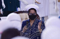 BICARA PAMERAN EVOLUSI BAJU SERAGAM JURURAWAT