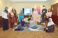 BICARA ATAS TALIAN  (BAJU KURUNG) BUSANA SEPANJANG ZAMAN