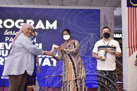 PROGRAM SEMPENA PAMERAN EVOLUSI BAJU JURUWAT