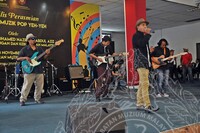 PERTANDINGAN KUGIRAN MUZIK POP YEH YEH SEMPENA PAMERAN POP YEH YEH