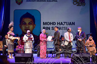 MAJLIS ANUGERAH PERKHIDMATAN CEMERLANG 2019 SEKTOR KEBUDAYAAN PERINGKAT ZON TENGAH KEMENTERIAN PELANCONGAN SENI DAN BUDAYA MALAYSIA DI ISTANA BUDAYA
