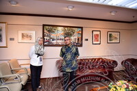 HMA 2024 - PENYERAHAN CENDERAMATA KEPADA CM PULAU PINANG DARI JMM