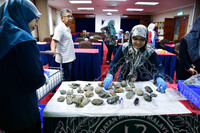 BENGKEL INDENTIFIKASI DAN KLASIFIKASI KOLEKSI ARKEOLOGI