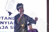 NOSTALGIA ANAK KAMPUNG (PERTANDINGAN KARAOKE RAJA SEHARI)