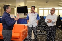 LAWATAN KE UTUSAN MELAYU MALAYSIA BERHAD