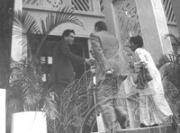 PAMERAN BAU AFRODIT PUNCA KEHARUMAN