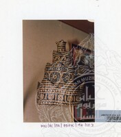 PAMERAN PERHIASAN PAKAIAN KEPALA