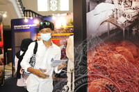 AKTIVITI HUJUNG MINGGU  DI LOBI MUZIUM NEGARA