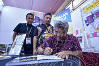 HMA2023 - SOFT LAUNCHING BUKU DI RERUAI BAHAGIAN PENERBITAN JMM