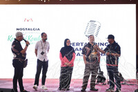 NOSTALGIA ANAK KAMPUNG (PERTANDINGAN KARAOKE RAJA SEHARI)