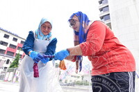 BENGKEL IKAT & CELUP EKSPRESI WARNA JALUR GEMILANG DI MUZIUM TEKSTIL