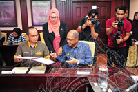 18.02.2020 - MAJLIS MENANDATANGANI DAN PERTUKARAN MEMORANDUM PERSEFAHAMAN (MoU) DI ANTARA JMM & UNIVERSITI SAINS MALAYSIA (USM)