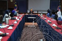 LAWATAN & PERBINCANGAN BAGI TUJUAN PENAMBAHBAIKKAN PENGURUSAN DAN PENGISIAN DALAMAN MUZIUM DI BAWAH KELOLAAN YAYASAN WARISAN JOHOR