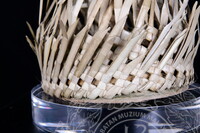 PENDOKUMENTASIAN ALAT HIASAN KEPALA