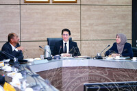 KUNJUNGAN HORMAT YBHG KETUA PENGARAH JMM KEPADA KETUA PEGAWAI EKSEKUTIF FINAS