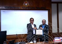 KUNJUNGAN HORMAT KP JMM KE ATAS KP KPM