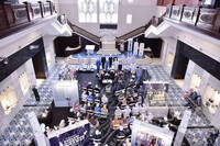 BICARA PAMERAN EVOLUSI BAJU SERAGAM JURURAWAT