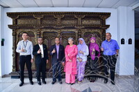 KUNJUNGAN HORMAT DARI MUZIUM PERUBATAN UNIVERSITI MALAYA KE JMM