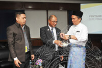 MESYUARAT AGONG WARIS KE 15