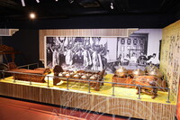 GAMBAR KOLEKSI TEMBAGA