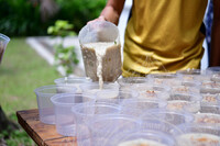 GOTONG ROYONG BUBUR LAMBUK DI SURAU AL- FALAH