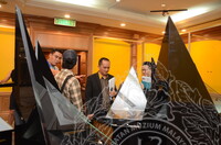 KERJA-KERJA PERSIAPAN PAMERAN KAZAKSTAN GOLDEN MAN