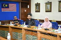 PERBINCANGAN PROGRAM MUZIUM & UITM ART TRIVIUM