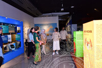 LAWATAN DELEGASI ISTERI PANGLIMA TENTERA LAUT SINGAPURA KE MUZIUM NEGARA