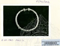 Perhiasan Diri Gelang Kaki