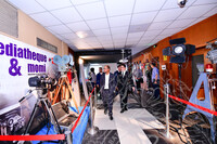 KUNJUNGAN HORMAT YBHG KETUA PENGARAH JMM KEPADA KETUA PEGAWAI EKSEKUTIF FINAS