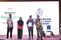 NOSTALGIA ANAK KAMPUNG (PERTANDINGAN KARAOKE RAJA SEHARI)