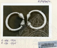 Perhiasan Diri Gelang Kaki