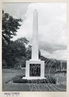 BANGUNAN TUGU PERINGATAN - 023