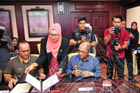 18.02.2020 - MAJLIS MENANDATANGANI DAN PERTUKARAN MEMORANDUM PERSEFAHAMAN (MoU) DI ANTARA JMM & UNIVERSITI SAINS MALAYSIA (USM)