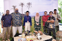 PERASMIAN PAMERAN BIDAN DAN MAJLIS RAMAH MESRA AIDILFITRI