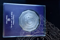 PANEL BY PANEL PAMERAN EVOLUSI MATAWANG