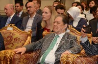 PERASMIAN PAMERAN KAZAKSTAN GOLDEN MAN