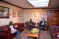 HMA 2024 - PENYERAHAN CENDERAMATA KEPADA CM PULAU PINANG DARI JMM