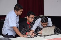 PEMBENTANGAN KERTAS KERJA PELAJAR PRAKTIKAL