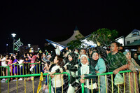 MAJLIS PERARAKAN KAPAL BERHIAS SEMPENA KEMERDEKAAN SARAWAK KE60 DI PESISIRAN KUCHING WATERFRONT