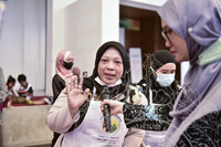 PROGRAM SEMPENA PAMERAN EVOLUSI BAJU JURUWAT