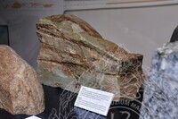 PENDOKUMENTASIAN ARTIFAK GALERI A MUZIUM NEGARA