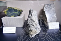 PENDOKUMENTASIAN ARTIFAK GALERI A MUZIUM NEGARA