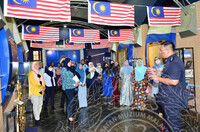 BENGKEL KONSERVASI TEKSTIL : PENJAGAAN PAKAIAN ISTIADAT PREVENTIF DAN KURATIF