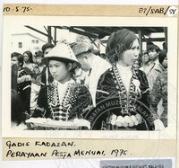 PAKAIAN  TRADISIONAL SABAH -140 